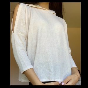 CAUTION to The Wind Sweaters Split Sleeves Beige